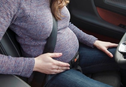 Pregnant iZi Fix. Il sistema di sicurezza auto per donne in gravidanza