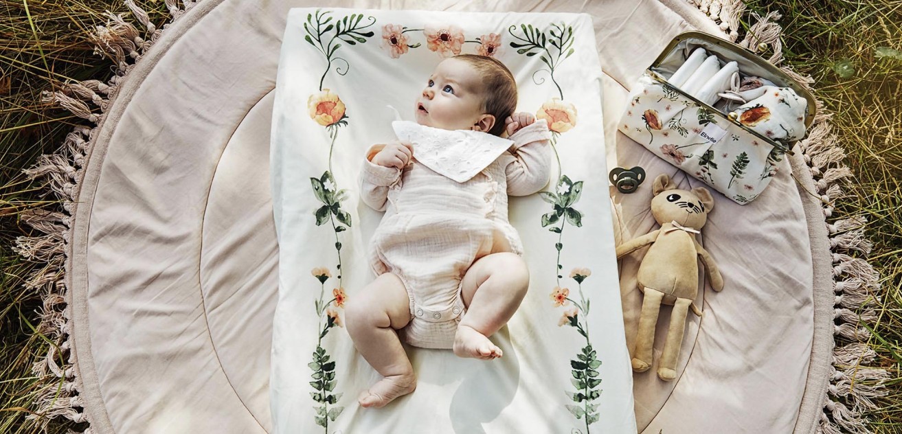 Changing mat cover - BABYmatters
