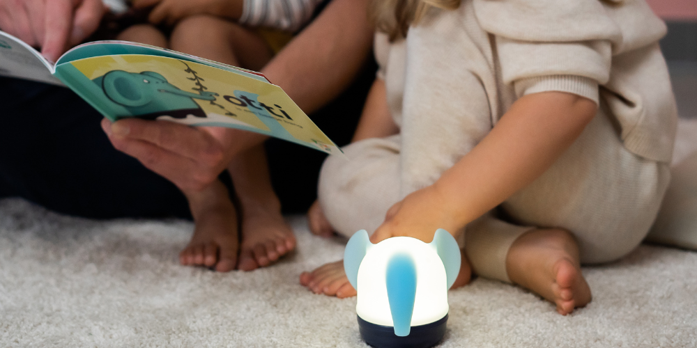 Is your child going to daycare or preschool? These handy products make it easy for both parent and child - Yumi Yay evening ritual cozy nightlights stories